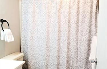 Modern & Stylish Furnished 1 Bed 1 Bath - Foto 16