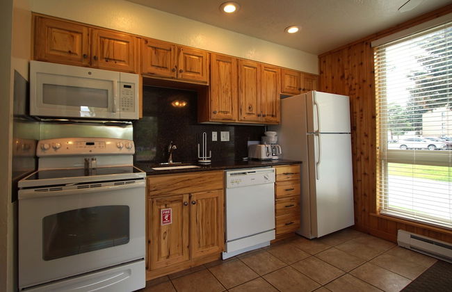 Multi Resorts at Bear Lake - Photo 19