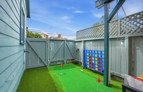 San Diego Oasis with Private Hot Tub Near Zoo, Balboa Park and Beaches - Photo 3
