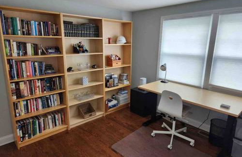 Spacious Modern Home in West Freehold - Foto 25