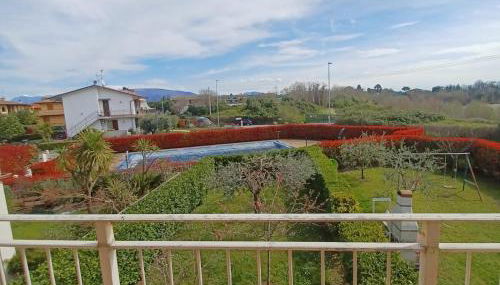 GARDA UN PO' Pool and Lake - Foto 5