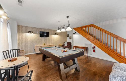 Locklyn's Loft | Views, Hot Tub, Game Room & MORE! - Foto 31