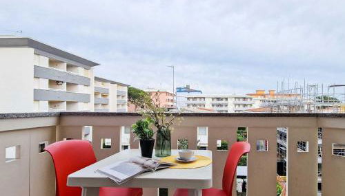 Colorful Modern Flat Next to the Beach - Foto 2