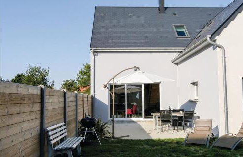 Nice Home In Saint Germain Sur Ay - Foto 1