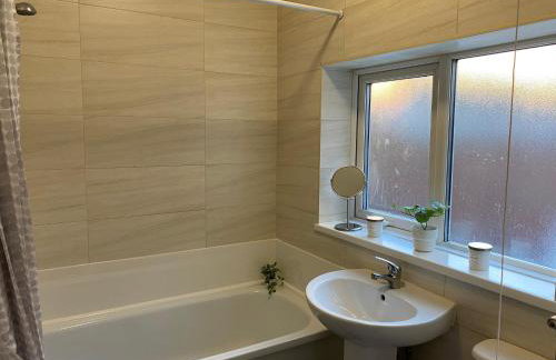 Overhill - Spacious 2 bed ground floor flat close to Newcastle - Foto 14