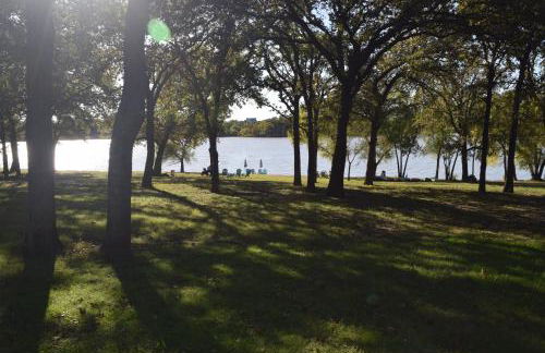 Lake Front cottage - Photo 16