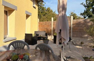 Charmante MAISON avec JARDIN & PARKING, tout équipé et confort - 10 min à pied de la mer - Foto 12