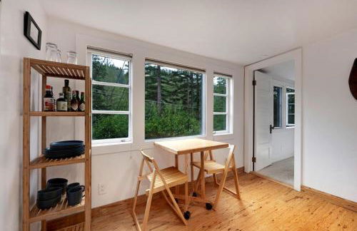 Gorgeous Garden-Level Guest Suite for a Comfortable Getaway Surrounded by Nature in Rio Nido, California - Foto 9