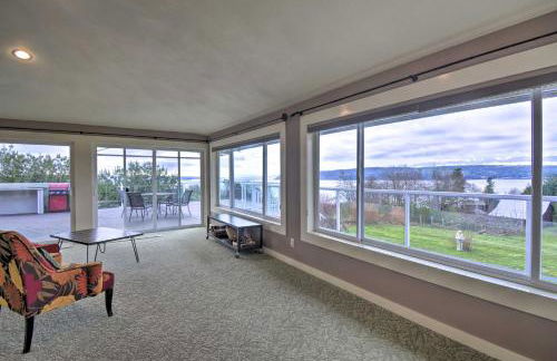 Breathtaking Port Ludlow Home with Deck and Yard - Foto 4