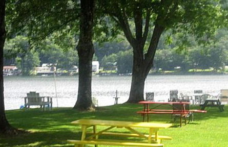 Inviting Camping Cabin for a Family Getaway in Wells, Vermont - Foto 5