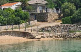 Apartments Solis, 50 m from the sea - Jakišnica - Photo 10