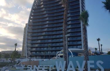 ROMERO APARTMENTS-SUNSET WAVES-BENIDORM - Foto 3