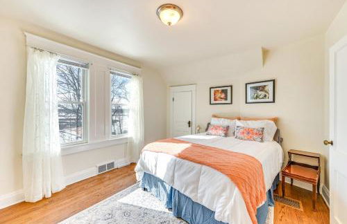 Bright Home Near Pine Lake with Deck and Yard - Foto 16