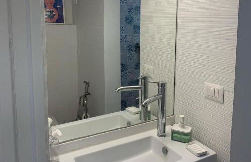 Cosy Apartment With Terrace View in Sarzana, Italy - Foto 17