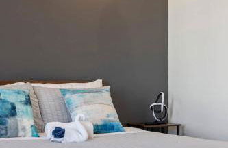 Luxury 3BR Condo | Mins to Manhattan - Foto 36