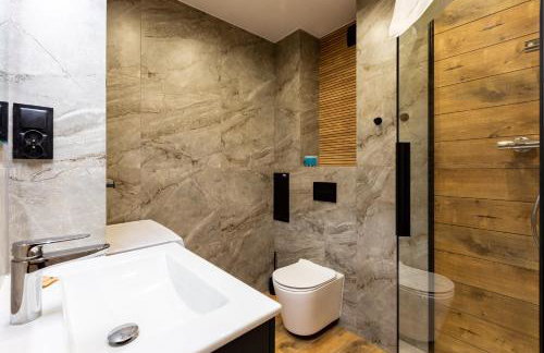 Bajki Riverside Bliss Apartment by BookingHost - Foto 9