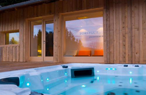 Forstgut - Premium Waldchalets und Lodge Suiten - Photo 2