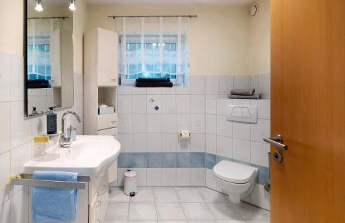 Easy Living - Photo 4