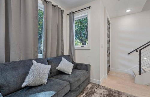 Charming Townhouse in Downtown DC with Rooftop Free Parking and WIFI Capitol Hill 4 - Foto 26