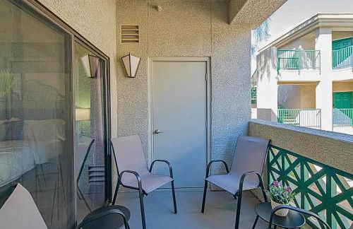 Family Getaway Near Grayhawk Golf , Parking - N244 - Foto 16