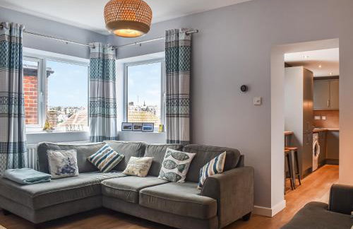 Harbour Hideout - Photo 1