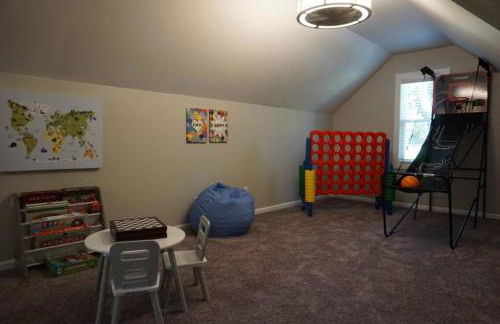 Beautiful & large newly renovated 5 bedroom house. - Foto 17