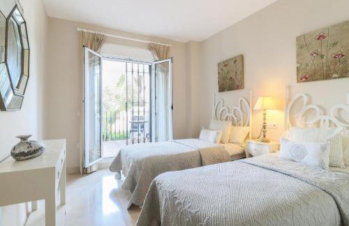 San Pedro beachside apartment - Foto 22