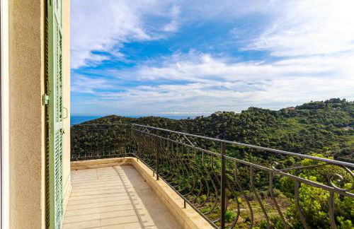 Sea View Apartment with Private Secure Parking 3 - Foto 11