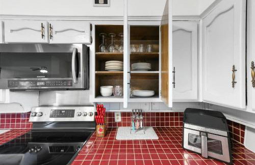 Diamond Waters near DFW & Stadium , Private Pool - Foto 40