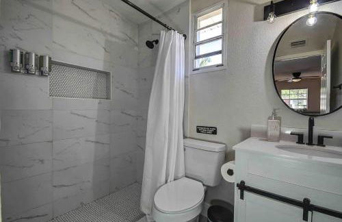 Family Friendly 5BR Tampa Home 10Min To Downtown - Foto 13