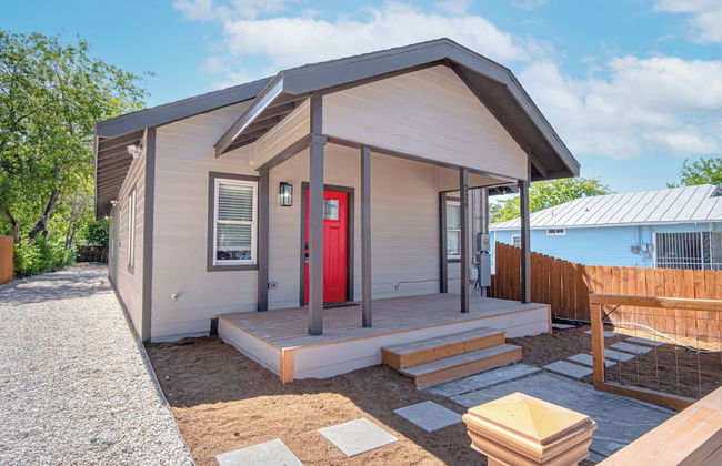 Delightfully Renovated 4 Br/2 BA Near DT Riverwalk - Foto 18