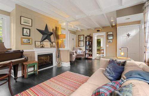 Minutes to Salem|Historic Marblehead Nautical Home - Foto 16