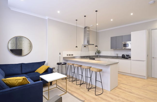 Destiny Scotland Charlotte SQ Apartments - Photo 2