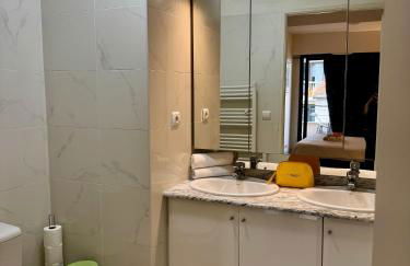 Spacious Luxury apt, 12 min walk to Croisette beach and Conf Centre - Foto 18