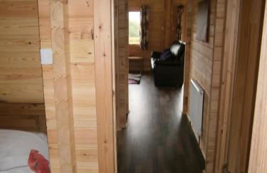 Long Mountain Centre Log Cabins - Foto 36