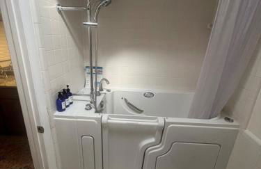 John Shirleys Retreat - Photo 11