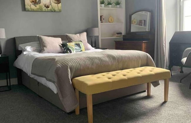 Beautiful 2-bed Study or Visit Flat - Foto 2