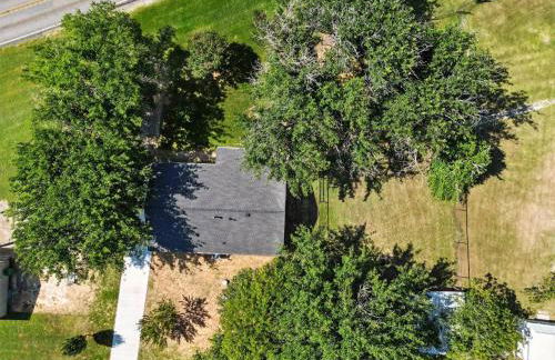 Newly Remodeled 3 Bedroom Bespoke Home Near Fort Worth - Photo 20