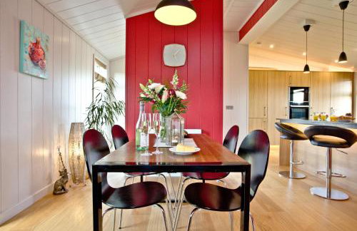 Pomegranate, Hot Tub, Wi-Fi - Photo 6