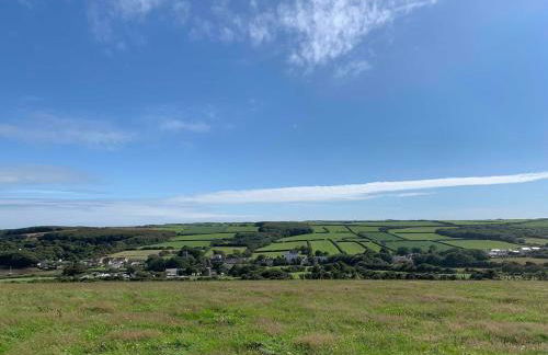 Family-friendly cottage - walk to stunning beach - Foto 12