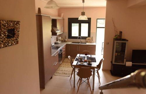 Panelma Villa Tranquil Coastal Retreat in Zacharo - Foto 18