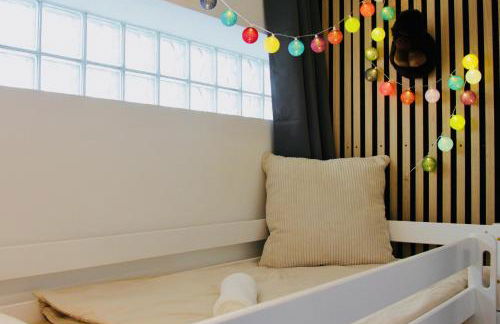 FeWoZauber - Domschloss, Zentrum, 6 Personen, Business, Dachterrasse, Familien - Foto 36