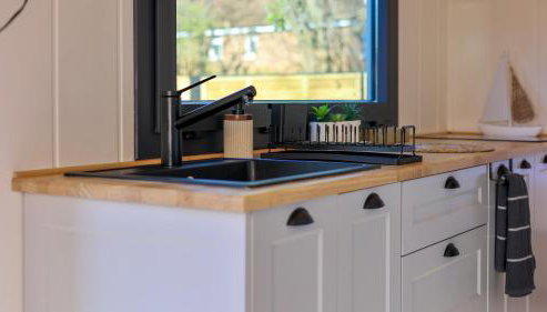 The Gatwick Cabin With Airport Parking Available - Foto 2