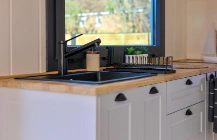 The Gatwick Cabin With Airport Parking Available - Foto 2