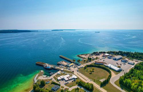 Cozy Apt Less Than 1 Mi Near Lake Huron and Mackinac Island! - Foto 24