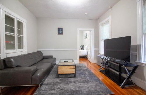 2 bedroom condo close to Boston and Cambridge with free parkings - Foto 17