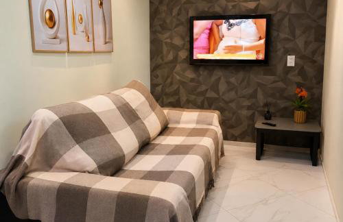 Apartamento 2 Quartos com Garagem e Ar Condicionado próximo do centro 3km - Foto 1