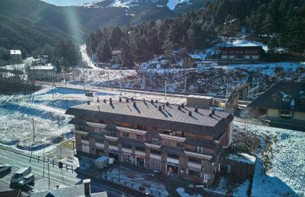 Acogedor apartamento en La Molina con vistas - Photo 44