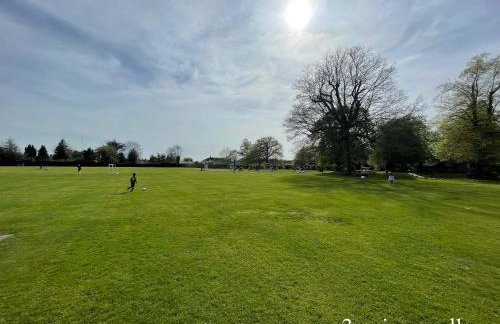 Luxury Georgian House With Sauna Sleeps 19-23 - Photo 60