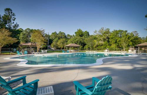 Charming Diamondhead Home with Private Yard! - Foto 36